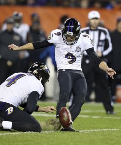 Baltimore Ravens kicker Justin Tucker (9) kicks a 35-yard field goal in the second half of an NFL football game against the Cleveland Browns, Monday, Nov. 30, 2015, in Cleveland. (AP Photo/Ron Schwane)
