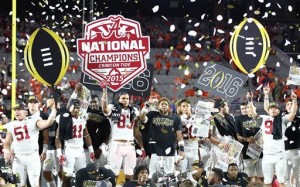 Alabama players celebrate after the defeated Clemson 45-40 to win the Playoff Championship NCAA football game, Monday, Jan. 11, 2016, in Glendale, AZ. (AP Photo/Butch Dill)
