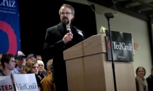 In a Saturday, March 5, 2016 photo, Coeur d'Alene pastor Tim Remington leads the prayer, during the rally for Republican presidential hopeful Ted Cruz at the Kootenai County Fairgrounds in Coeur d'Alene, Idaho. He was shot six times March 6 as he was leaving the Altar Church after Sunday services. (Kathy Plonka / The Spokesman-Review, via AP)
