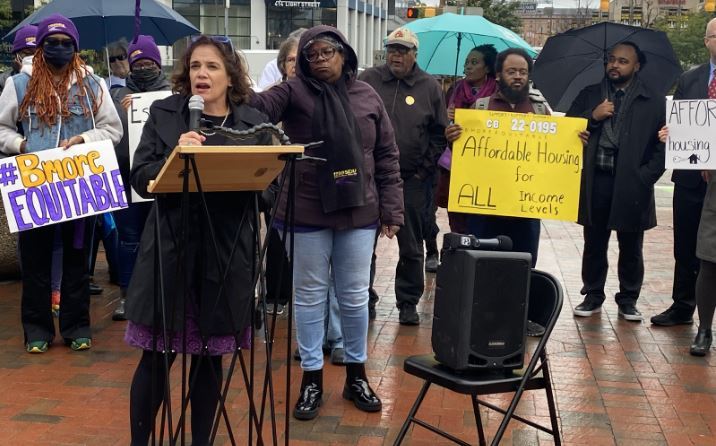 Councilwoman Odette Ramos hosts rally for the renewal of Inclusionary Housing Law