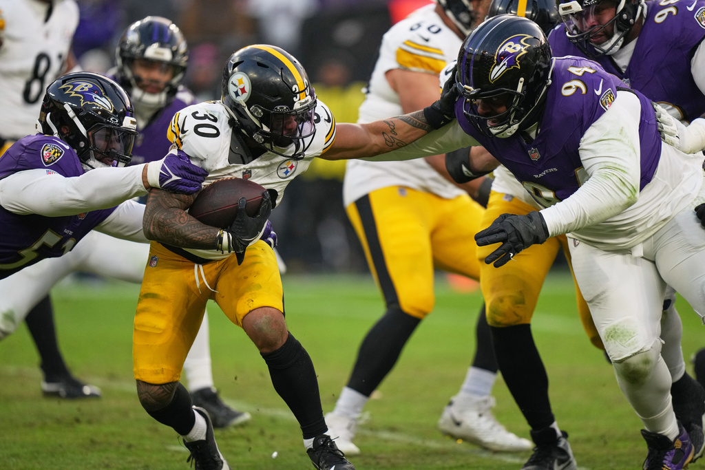 Steelers secure AFC North lead with win over Ravens | AFRO