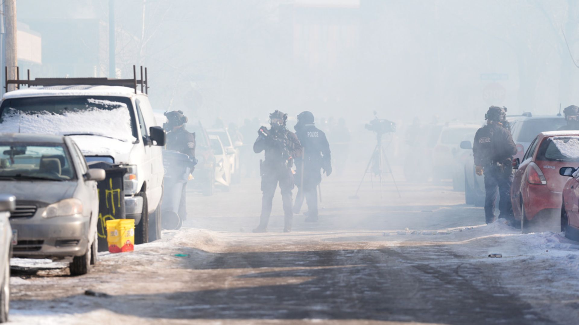 Police chief calls for calm after a man is shot and killed during Minneapolis immigration crackdown