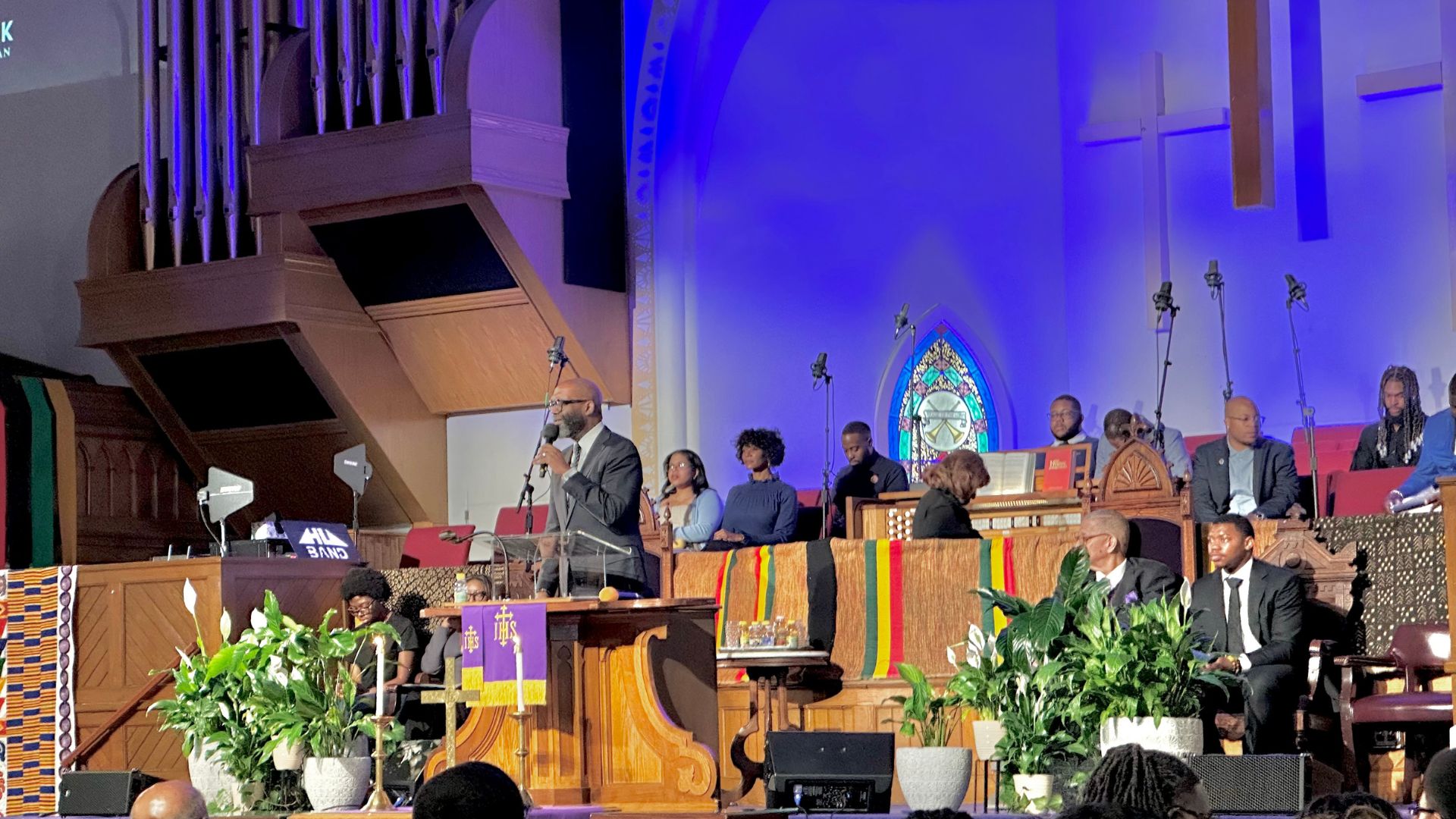 Black Press celebrates ties to Black Church in annual Sunday service 