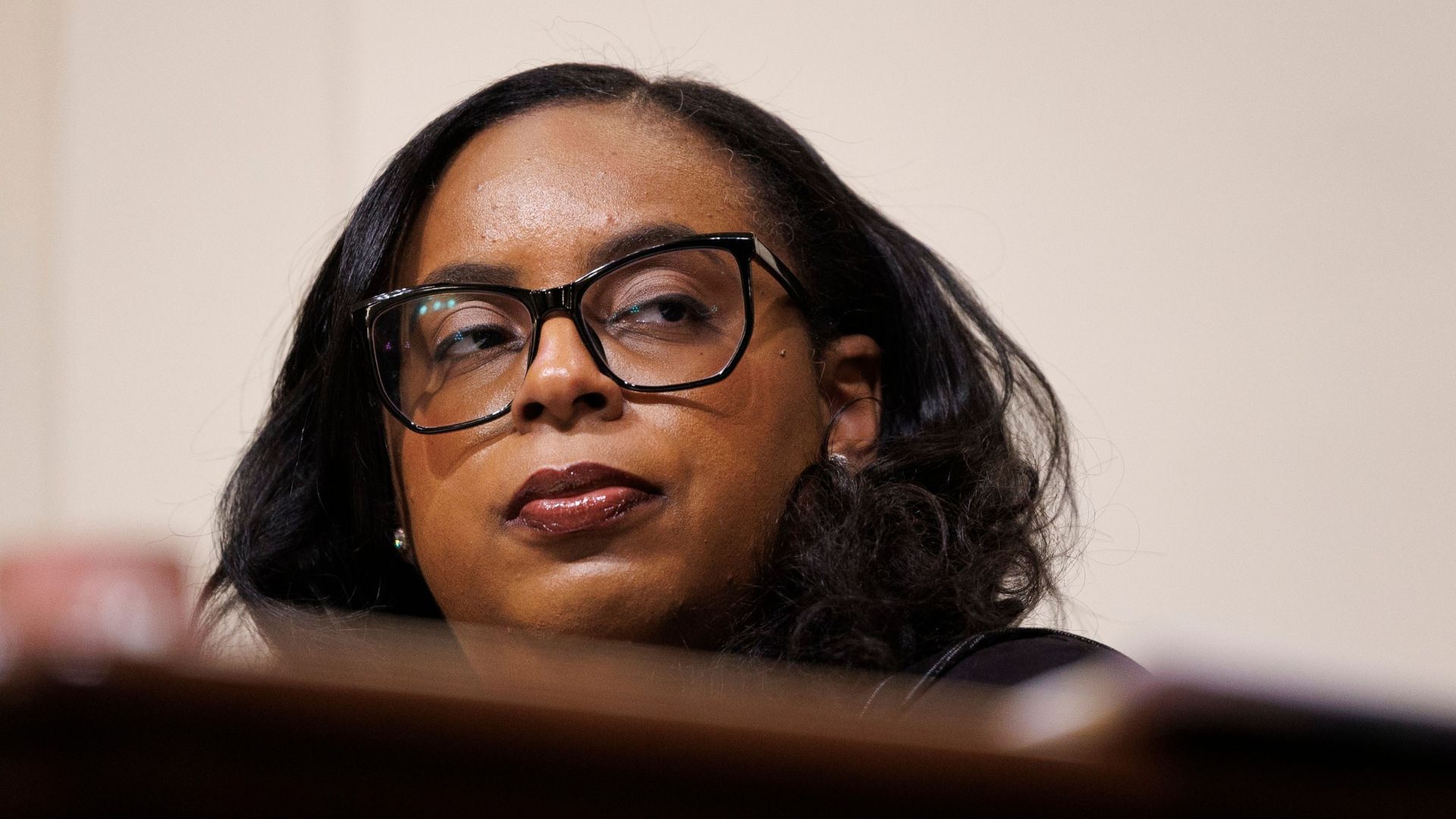Facing 17 years in prison and pregnant, NJ Congresswoman LaMonica McIver fights federal charges tied to ICE oversight visit 